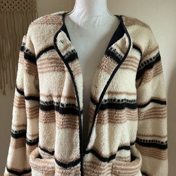 NWT Lou & Grey LOFT Sherpa Striped Jacket XS - Picture 5 of 7